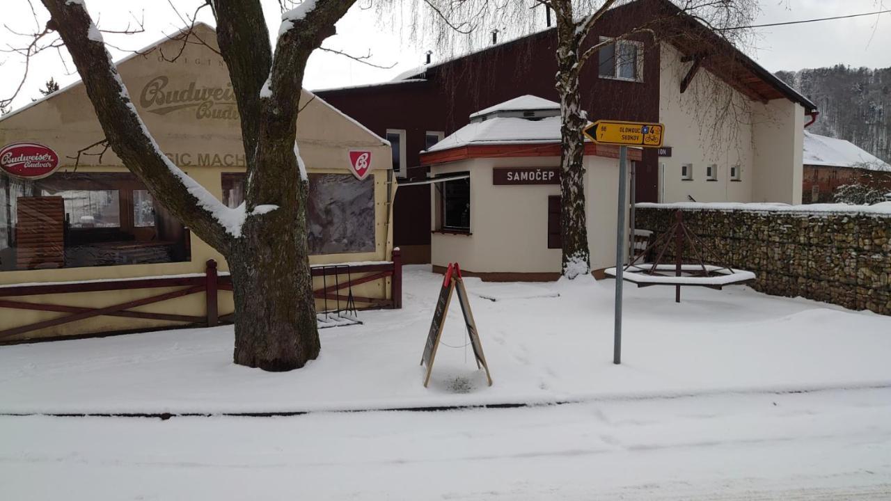Na Rybnicku Bohutin Hotel Kültér fotó